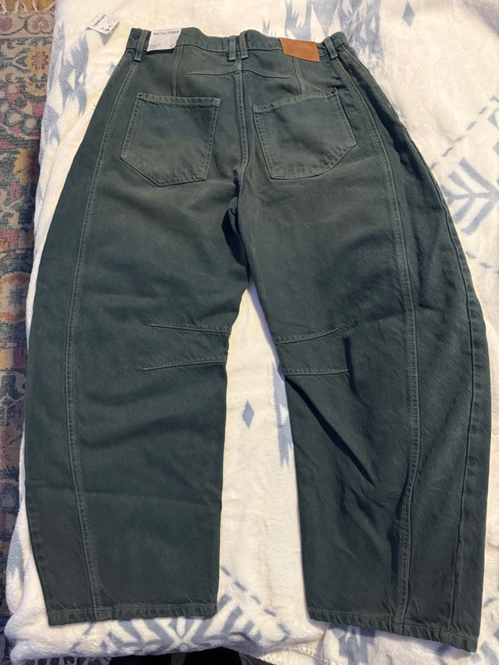 We The Free Women's Teal Barrel Jeans - Picture 4 of 5